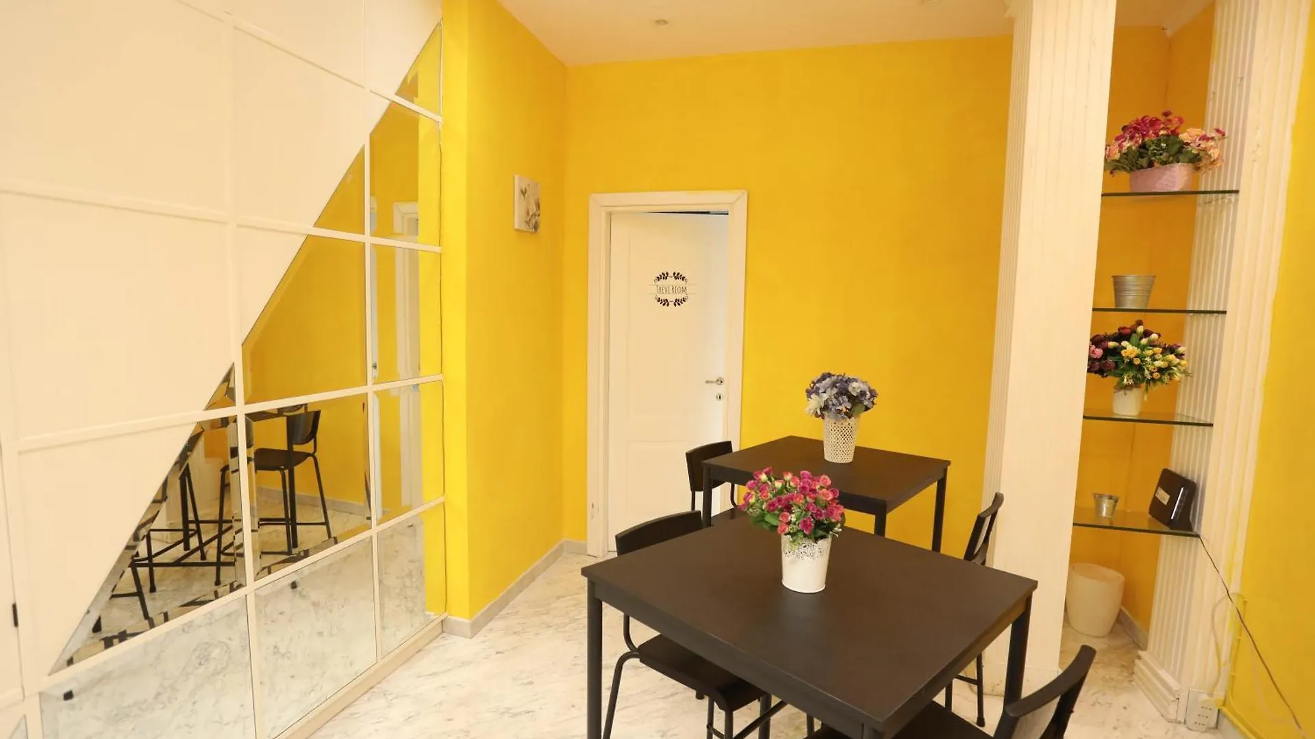 Bed & Breakfast Domus Antica Trastevere Rome Italy